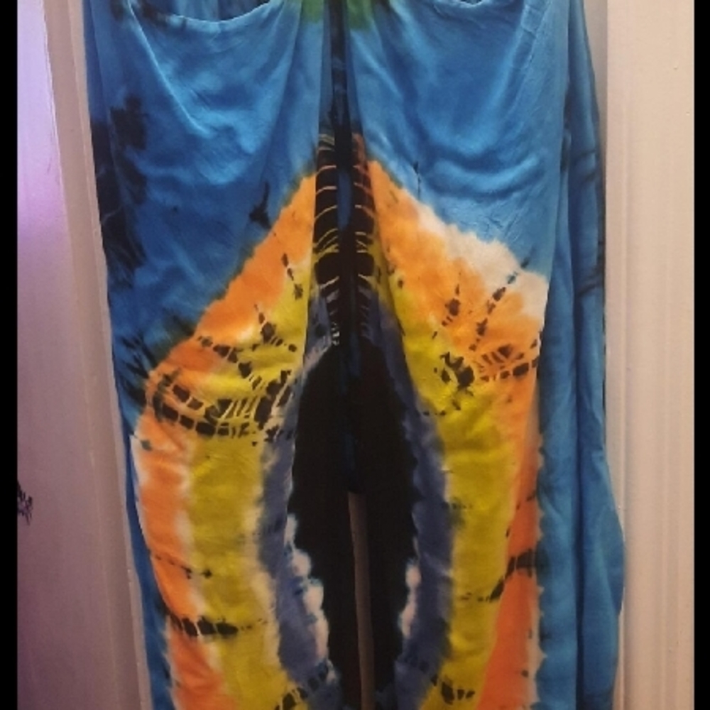 Blue and Orange Tie-Dye Leggings with Symmetrical Design